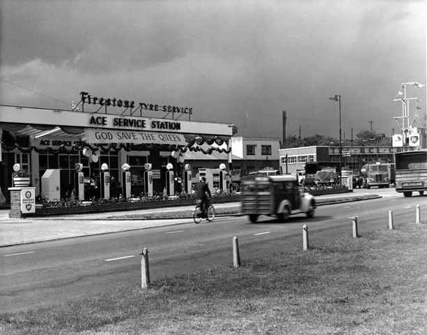 Ace Service Garage and Cafe 1953